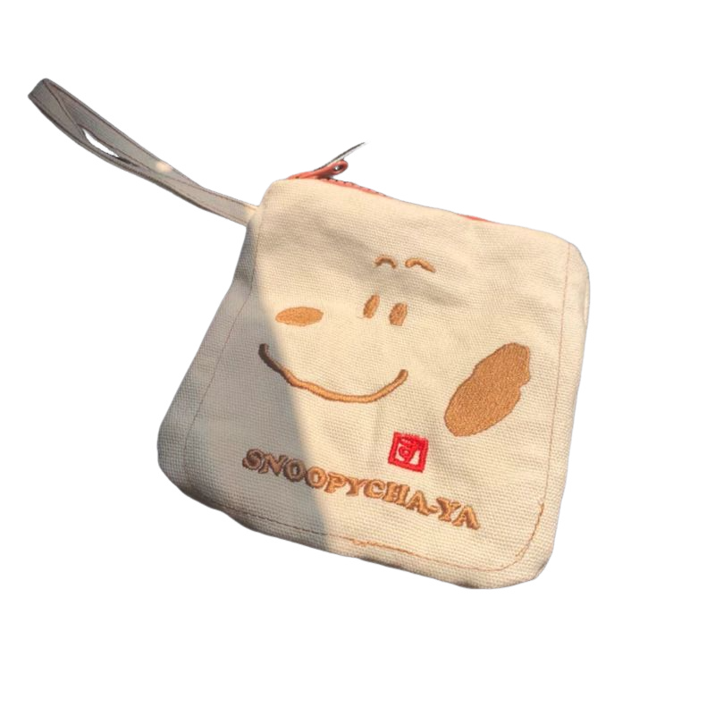 Urocza portmonetka z haftem Sn – Embroidery Wallet recenzja i cena