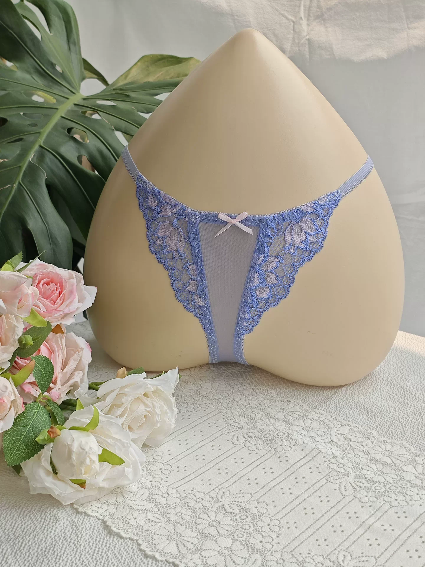 Czarne koronkowe męskie slipy  – Embroidery Garments recenzja i cena