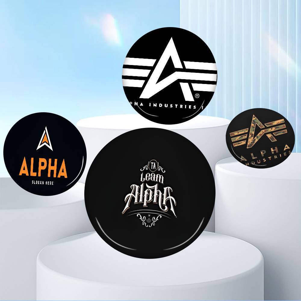 Przypinka A-Alphas L-Industrie – Embroidery Alpha recenzja i cena