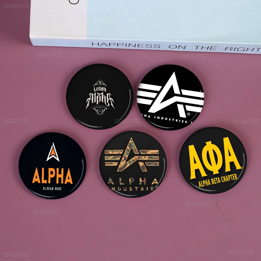 Przypinka A-Alphas L-Industrie – Embroidery Alpha recenzja i cena
